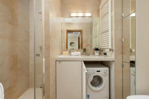 Centrum Krakowa Piękny Apartament z Balkonem by Rent like home