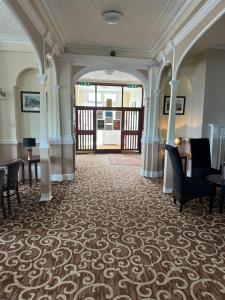 Clifton Hotel