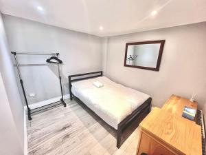 Modern Studio Near Heathrow