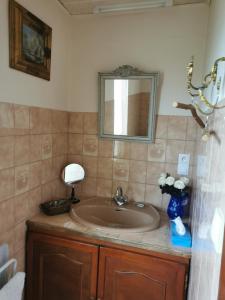 Sejours chez l'habitant Maison LES 3 ROSES : photos des chambres