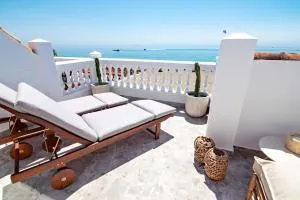 Mara's Apartments Torremolinos SEAVIEWS - First Line Beach - Duplex Penthouse - La Carihuela