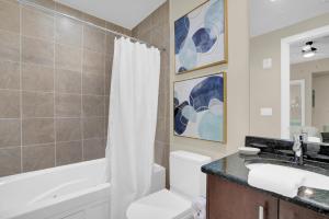 Turquoise Place 803C