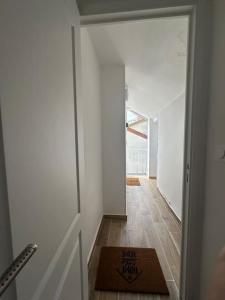 Appartements Charmante studio ligne 13 tram 5 saint denis : photos des chambres