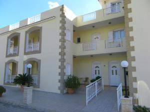 Hotel Filioppi Ikaria Greece