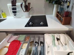 Luxury DoubleTree Hill10 Residence at i-City , free parking H2901