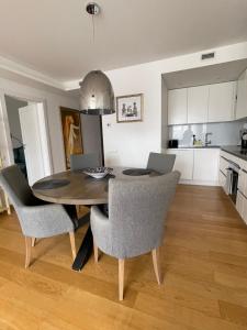 Cozy stylish spacious flat