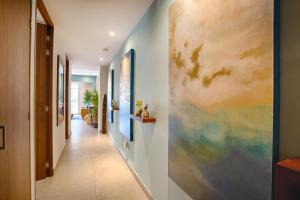 Well-Equipped Condo In Old Town, POOLS, GYM, BBQ