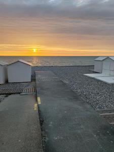 Maisons de vacances les petits poissons dans l eau : photos des chambres