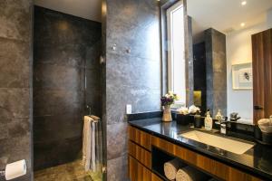 2BR Penthouse Luxury at Desire