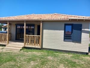 Chalet dans domaine avec piscine