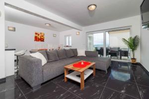 Apartments in Crikvenica 5648