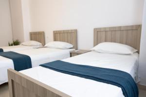 See side Mediterranean Marvel, Two Rooms