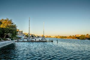 Sea La Vie - Port Owen