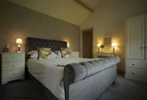 Pretty Garden Cottage - Tholthorpe