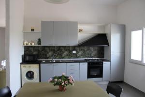 Casa Bouganville villetta tra le vigne e il mare