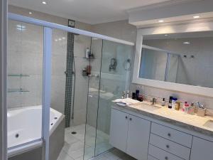 Apartamento de alto padrão no Guarujá