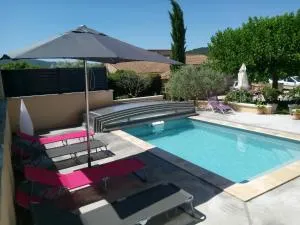 la bastide aux buis avec piscine privée - Méthamis