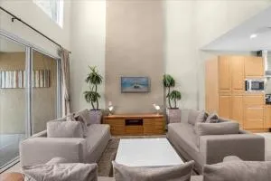 3 Bedrooms- 3,5 Bathrooms- Magic Village 3155Pl - Sheraton Lakeside Inn Heliport