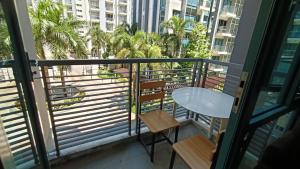 Condotel in front of Terminal 3