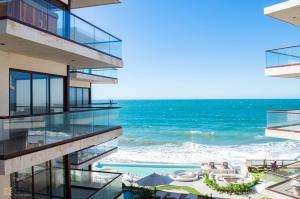 Hermoso y nuevo depto a pie de playa