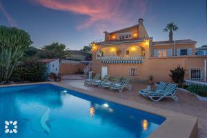 Villa Saler by Abahana Villas