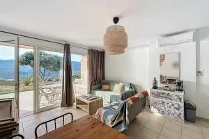 APPA106 - Apartment F2 - 4 pers - Sea view - air conditioning - Swimming po - 塞拉迪费罗