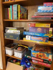 Lovely big 3 bedroom maisonette close to the beach