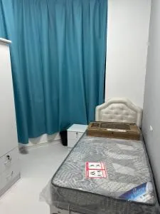 Hostel 08 k h For men only - Baţīn