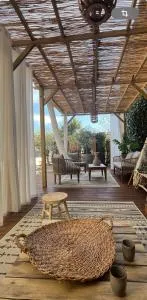 Gîtes La Maison près de la fontaine et La Cabane du Pêcheur - 圣洛朗-德拉