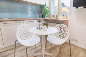 Old Town Apartments - T32