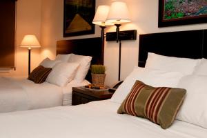 Mammoth Cave Lodge and Cabins