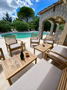 Maisons de vacances Maison pour 12p, piscine a debordement chauffee d-avril a octobre inclus : photos des chambres