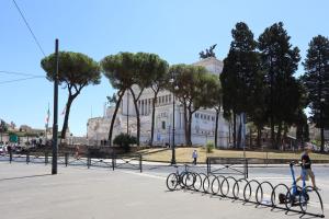 Golden Pantheon Rooms