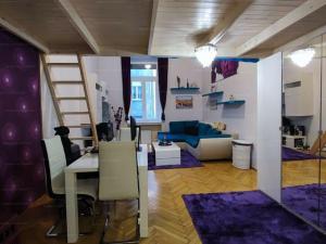 Central - Wesselényi Pearl