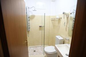 Twin Room room in Hotel Gega