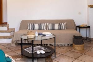 Αnemelo beach house in Panormos