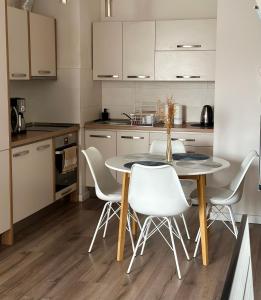 MoonLight Charming Shelter - spacious, 180º Balcony View