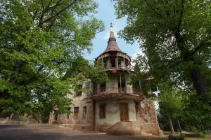 Aramyants Castle - Ayrum