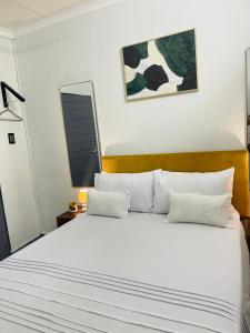 Private Cosy Cottage on Pelican