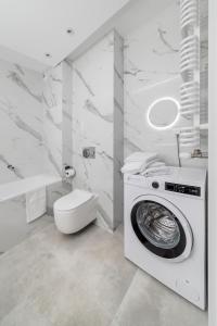 Indigo Apartments Centre