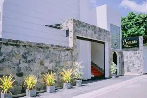 Hotel Senondra - 阿鲁甘湾