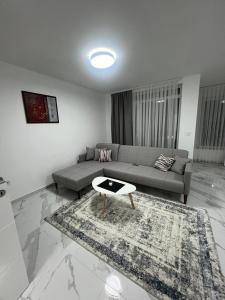 Star Apartments 2