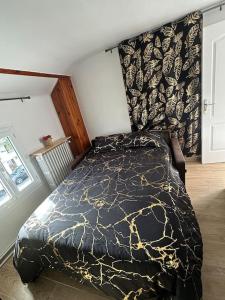 Appartements Studio very close to ligne 13 tram 5 Saint-Denis : photos des chambres