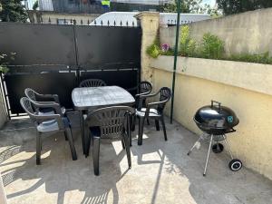 Appartements Studio very close to ligne 13 tram 5 Saint-Denis : photos des chambres