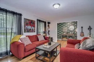 Masters Manor - Martinez