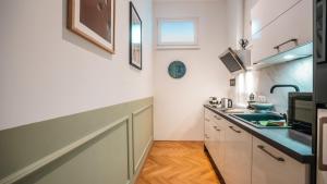 Erstklassiges Apartment in Schloss Nähe