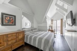 Lodge at Mountain Village 303 condo