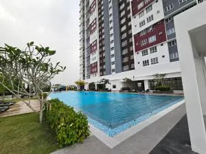 4 Bedrooms VivaVibes Home at Ostia Bangi next to Bangi Toll - Kampong Sungai Merab