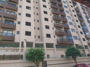 Apto com 2 dormitórios V Caiçara