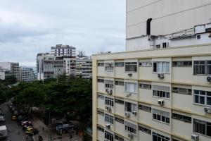 Quarto & Sala Completo a 350m da Praia | JG 42802